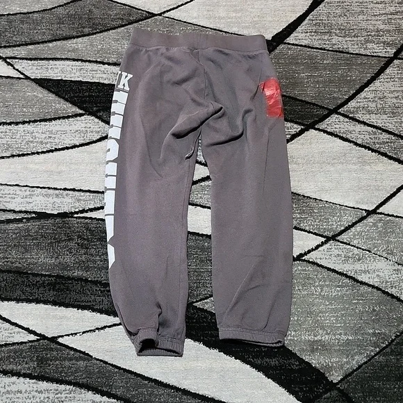 VINTAGE VS PINK 2012 NEBRASKA HUSKERS RED SHINE FLEECE JOGGERS 5TH & OCEAN XS - Picture 10 of 12
